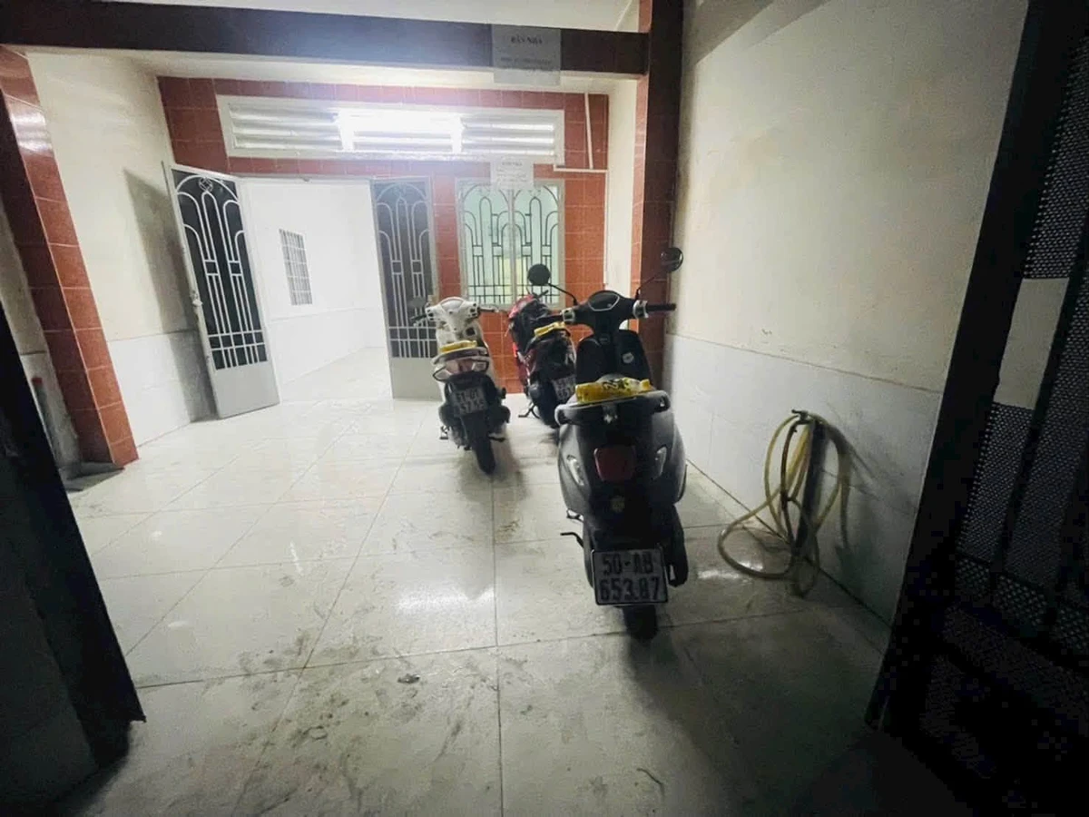 Bán nhà mặt tiền kinh doanh 64,5m2 Hiệp Phú, Quận 9, giá nhỉnh 5 tỷ - Ảnh thu nhỏ 4