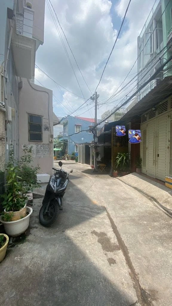 Bán nhà 4 tầng 114m² hẻm xe hơi Phan Văn Trị, Bình Thạnh, giá 9,5 tỷ - Ảnh thu nhỏ 2