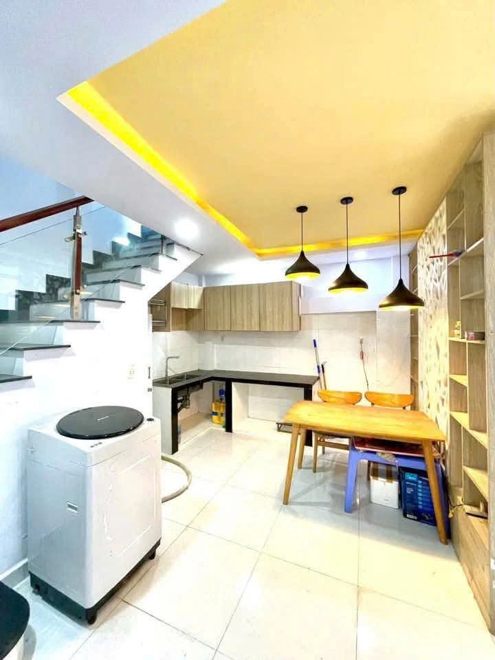 Bán nhà 2 tầng 38m2 Lê Văn Việt Thủ Đức - 3.57 tỷ - Ảnh thu nhỏ 2