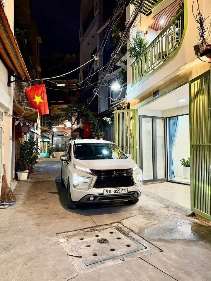 Bán nhà hẻm xe hơi Nguyễn Kiệm, 76m², 4PN, giá 10,9 tỷ, Phú Nhuận - Ảnh thu nhỏ 2