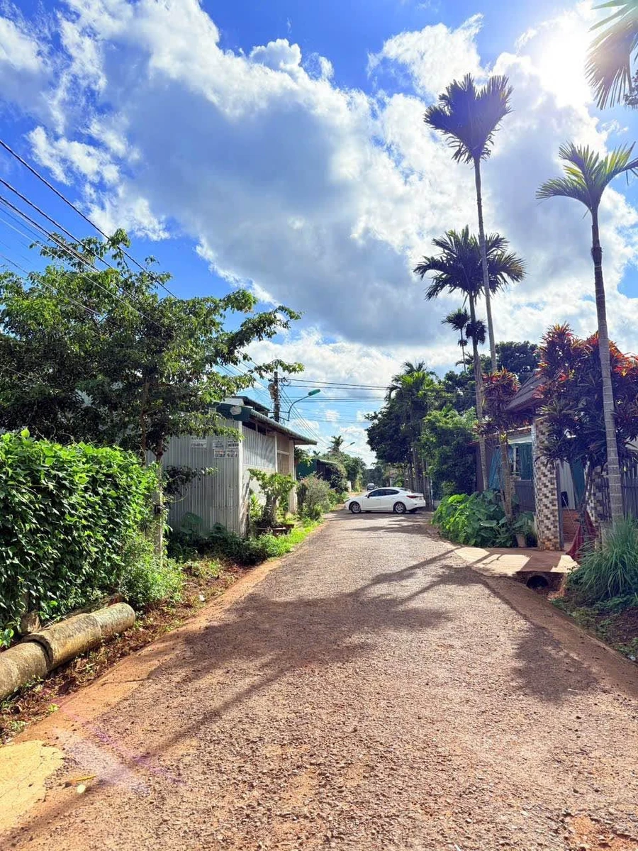 Bán lô đất 6x28m (168m²) Buôn Jú, Tân An - Ảnh 1