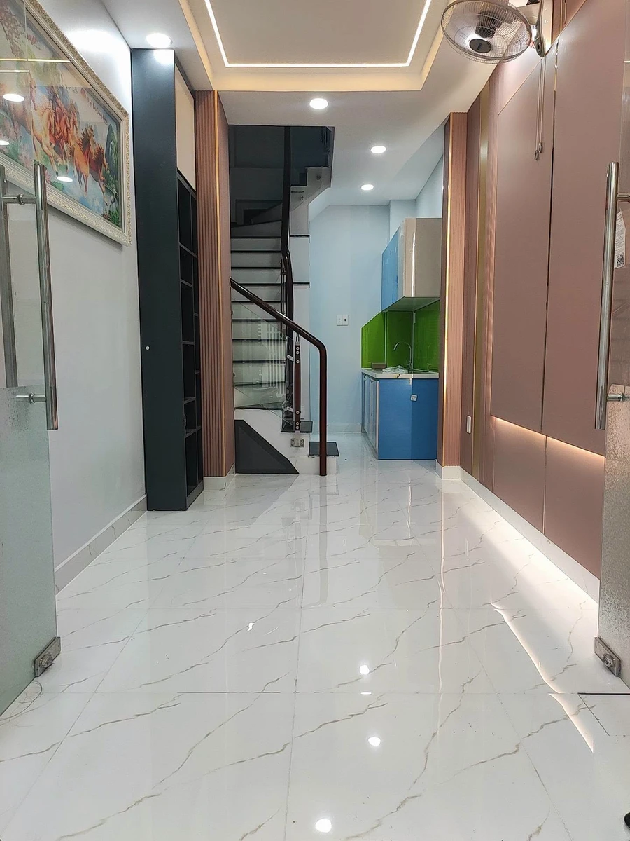 Bán nhà Quận 4 đường Vĩnh Hội 76m² giá 5,699 tỷ - Ảnh thu nhỏ 2