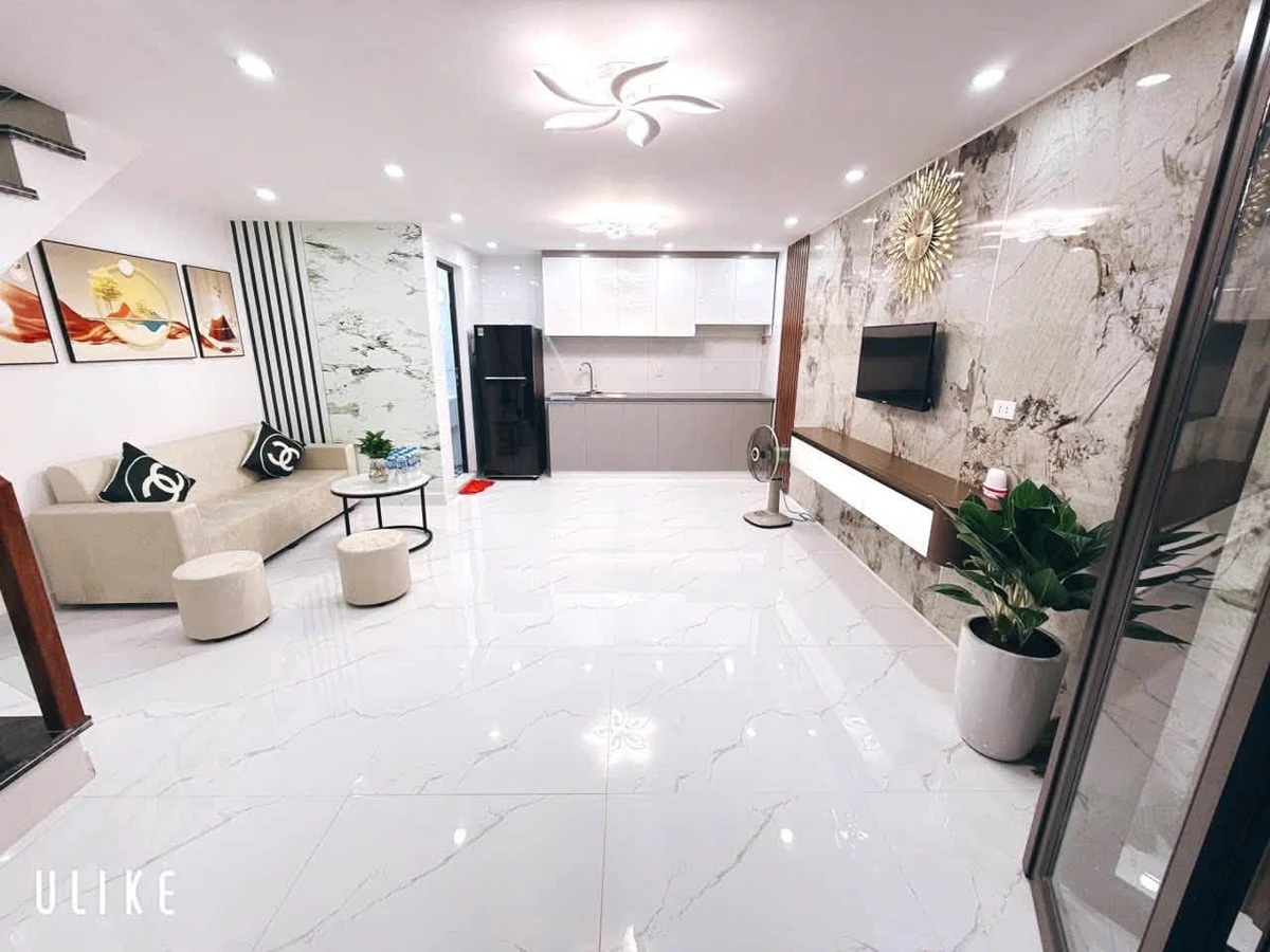 Bán nhà phố 80m2 2 tầng full nội thất Trần Nguyên Hãn - Ảnh thu nhỏ 4