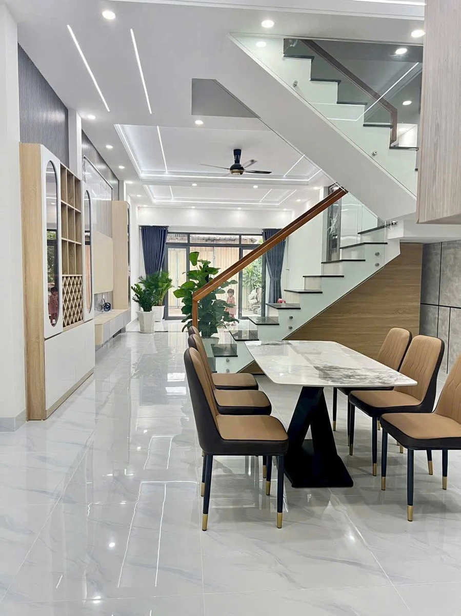 Bán nhà 1 trệt 2 lầu 80m² Biên Hòa 4 tỷ 950 triệu - Ảnh thu nhỏ 3