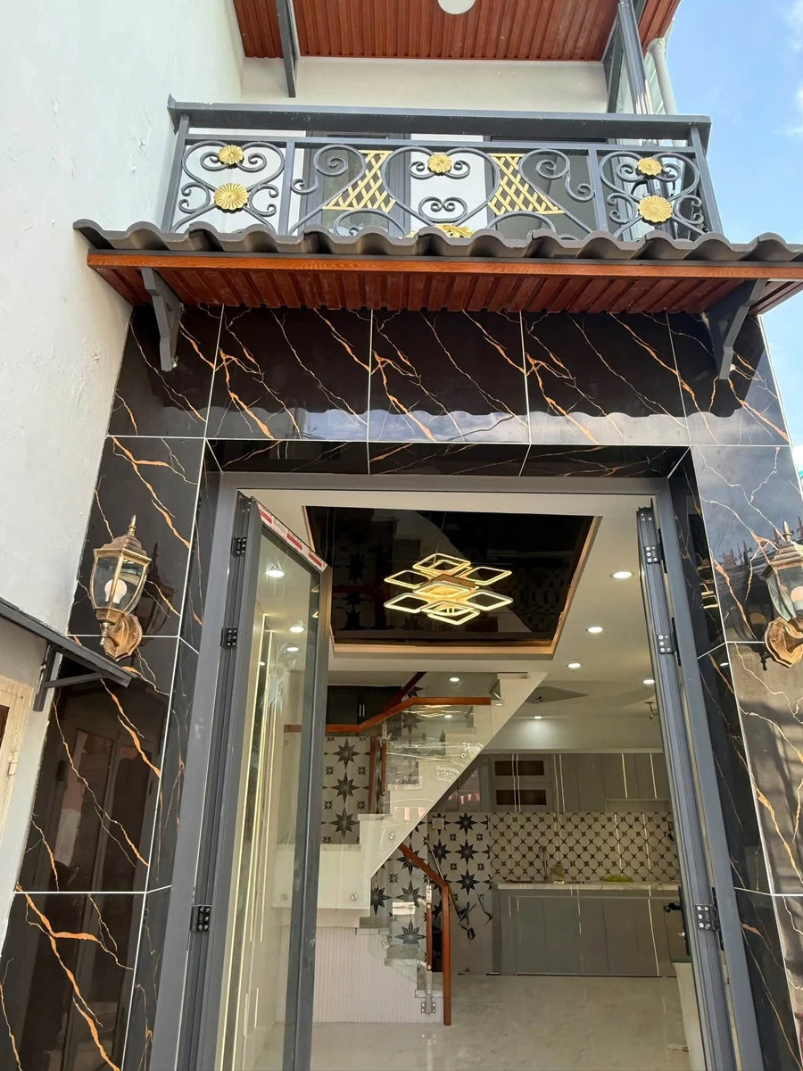 Bán nhà hẻm 1205 Huỳnh Tấn Phát, Quận 7, 21m², 2 PN, 1,62 tỷ - Ảnh 1