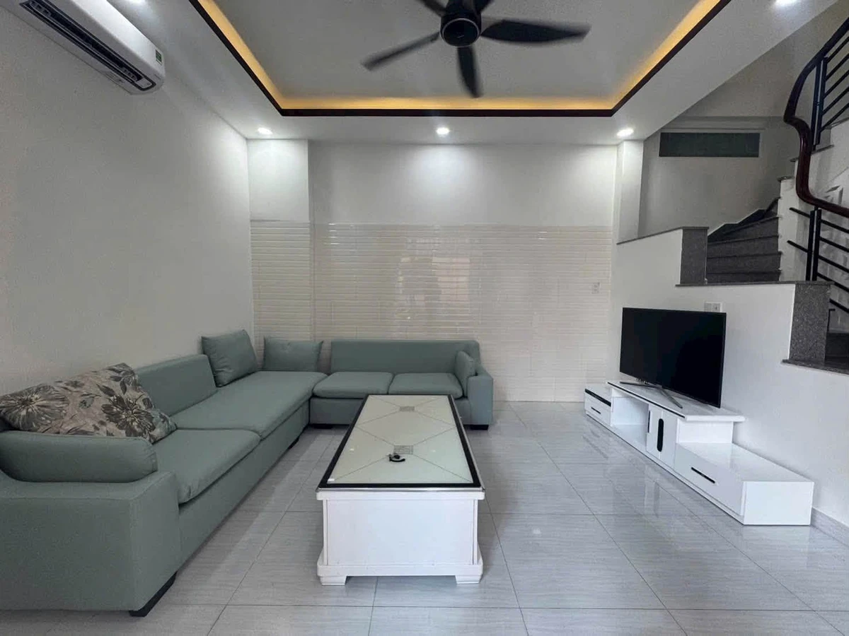Bán nhà 3 tầng Nha Trang 50m² 8,4 tỷ - Ảnh thu nhỏ 2