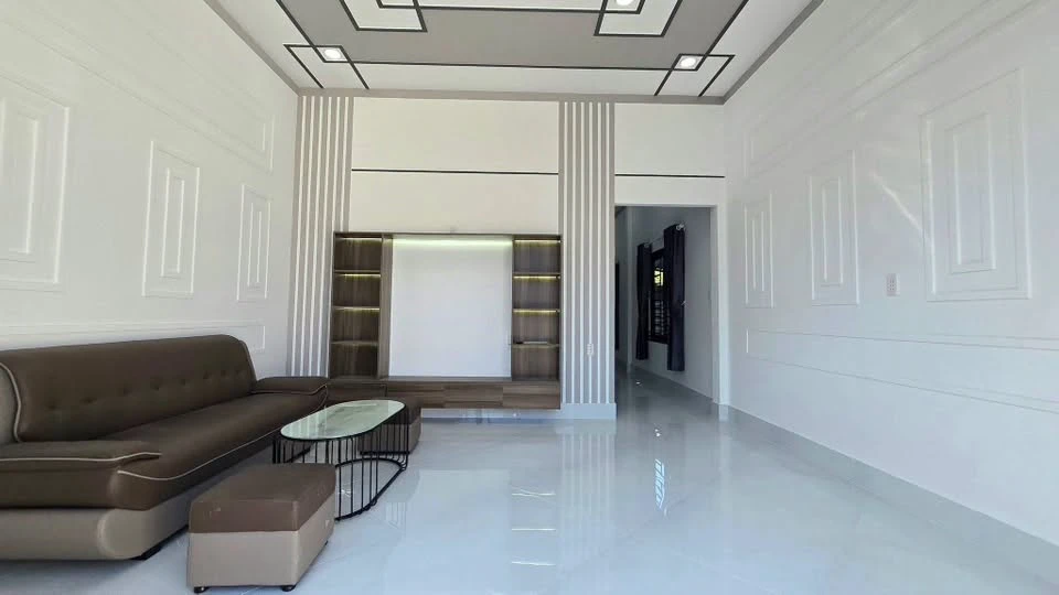 Bán nhà mới xây 111m² TP Bến Tre, 1 tỷ 700 triệu - Ảnh thu nhỏ 2