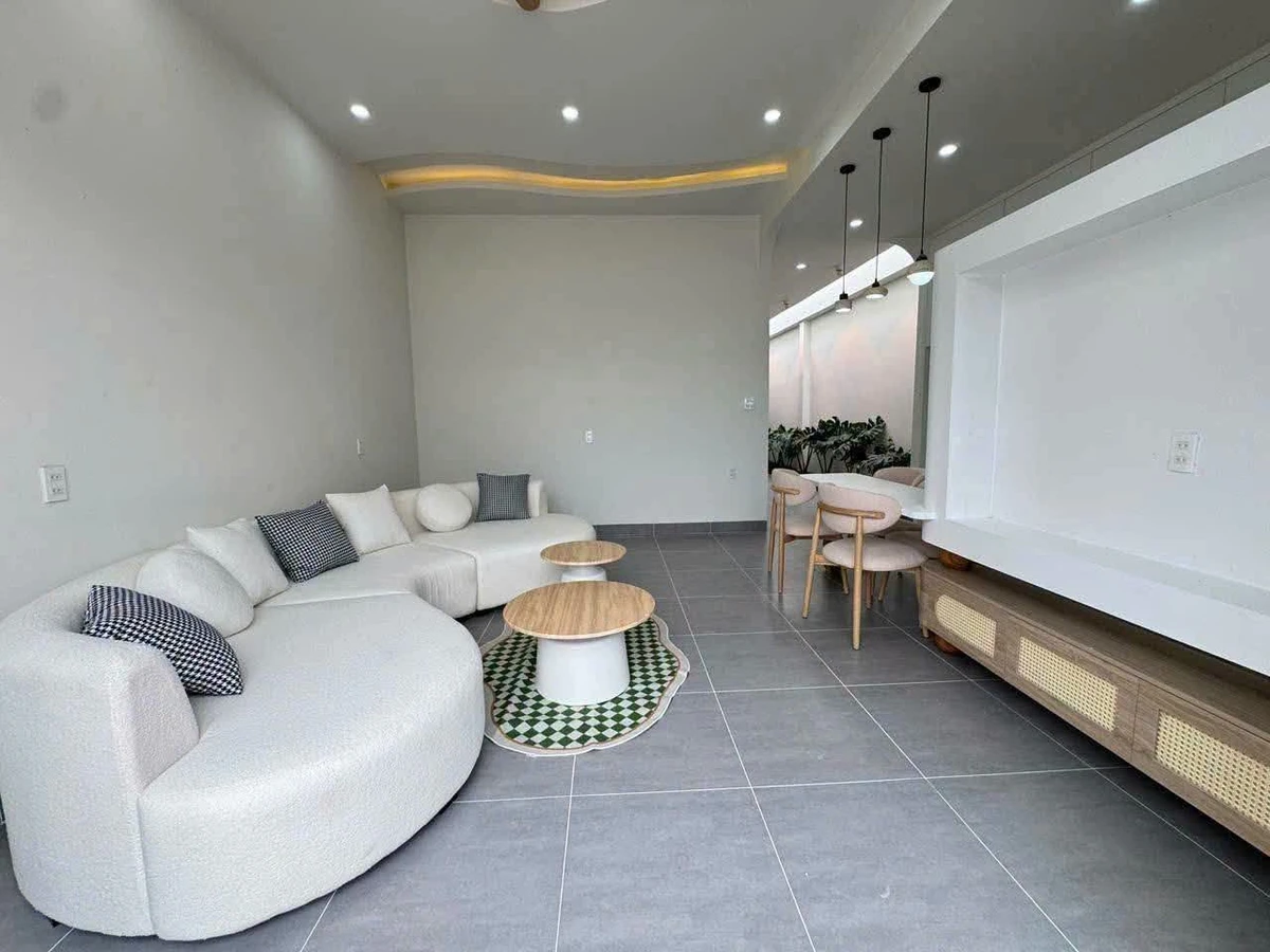 Bán nhà Rạch Giá 84m2 giá 2 tỷ 049 - Ảnh thu nhỏ 3