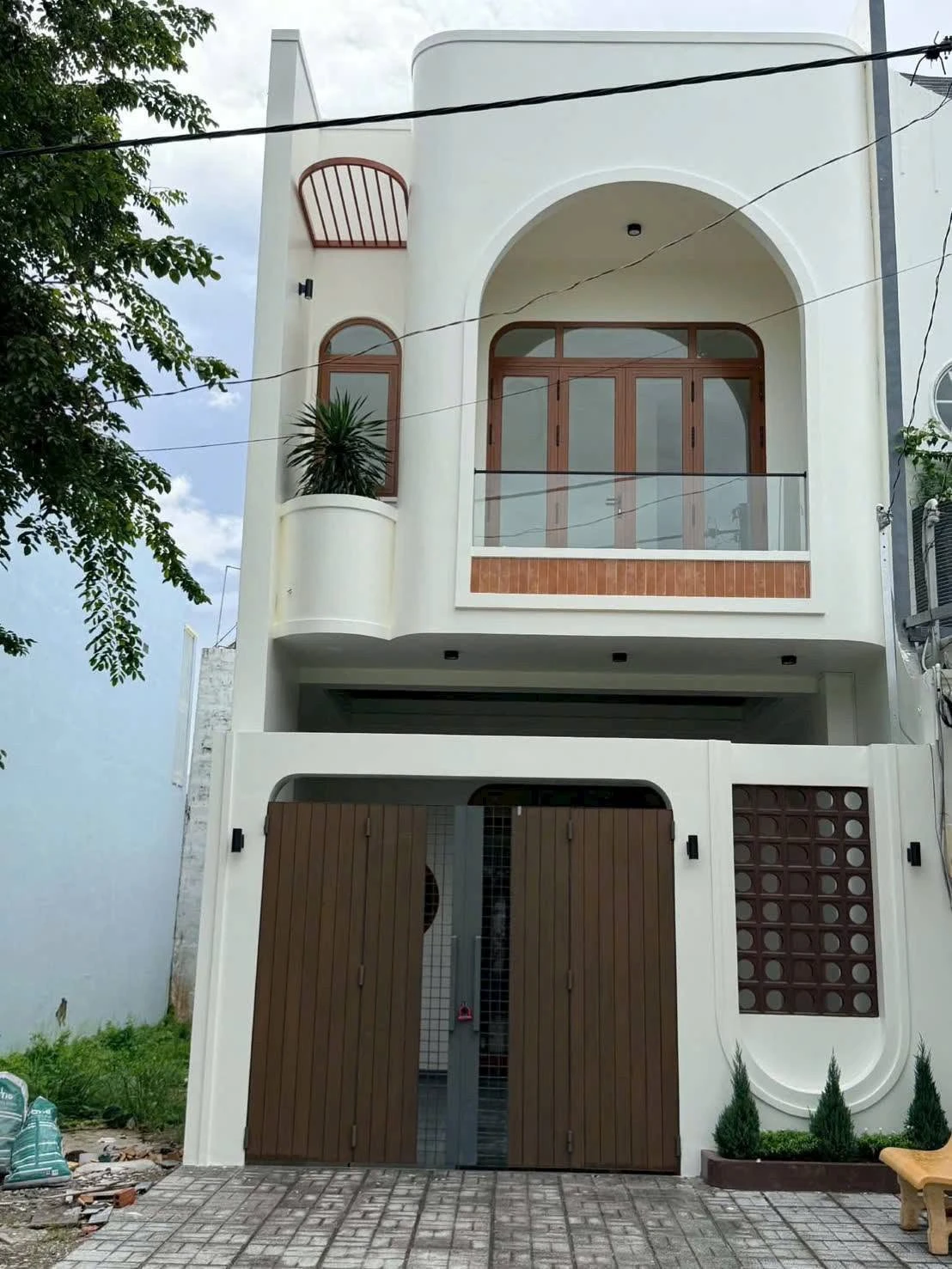 Bán nhà 1 trệt 1 lầu 5x20m, 3 phòng ngủ, KDT Hoàng Phát, phường Bạc Liêu, Cà Mau - Ảnh 1