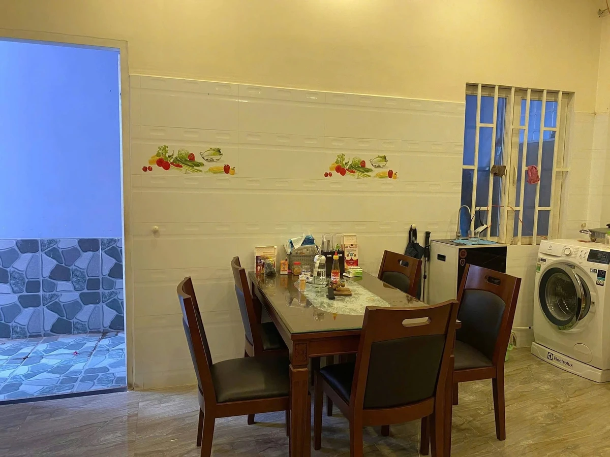 Bán nhà SRXD Triệu Việt Vương Đà Lạt 53.2m2, 4PN, 5.6 tỷ - Ảnh thu nhỏ 4