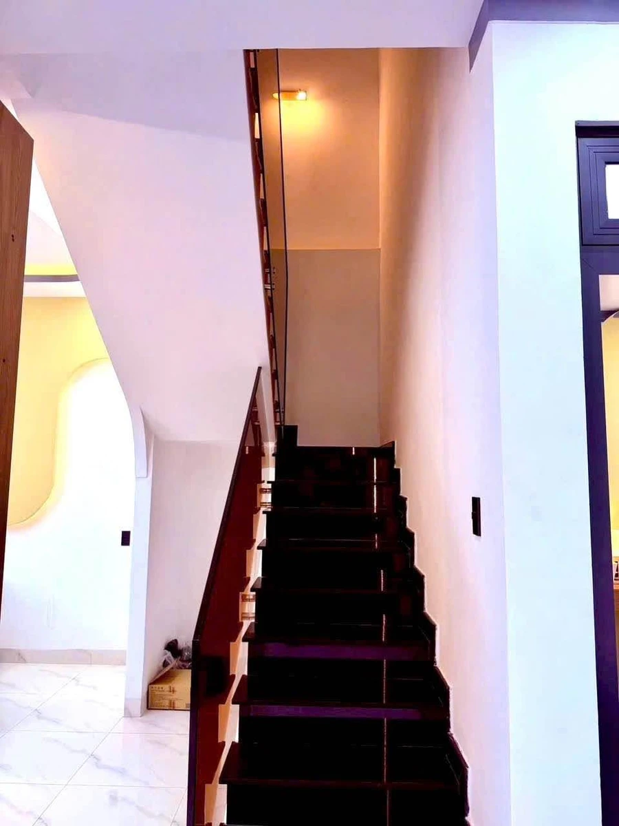 Bán nhà mới 1 trệt 1 lầu mặt tiền đường A2 Thôn 6 Cuebua, Buôn Ma Thuột, 91m2, 2 tỷ 680 - Ảnh thu nhỏ 5