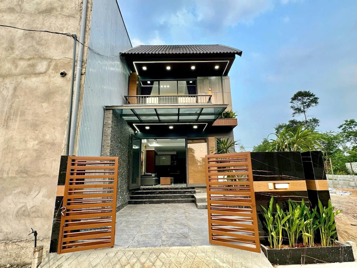 Bán nhà 2 tầng 102.9m² full nội thất Vũ Ngọc Phan Huế - Ảnh thu nhỏ 2
