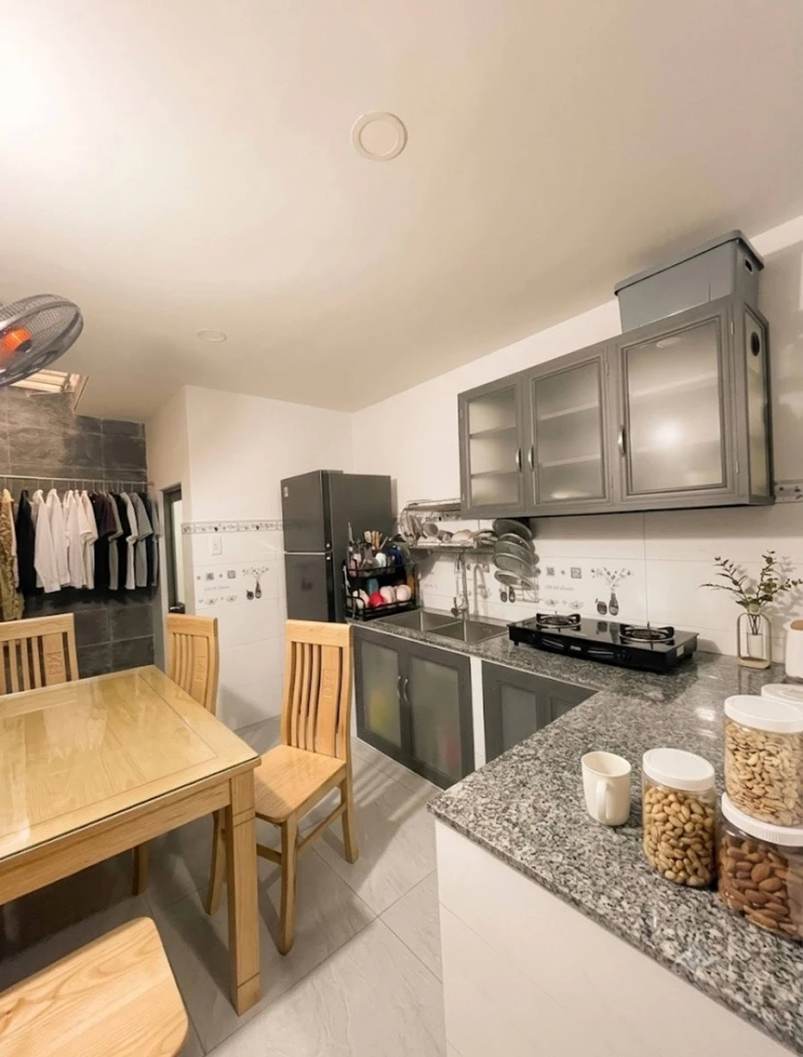 Bán nhà 3 tầng BTCT 55m², 7PN đang cho thuê, đường Bạch Đằng, Bình Thạnh - Ảnh thu nhỏ 4