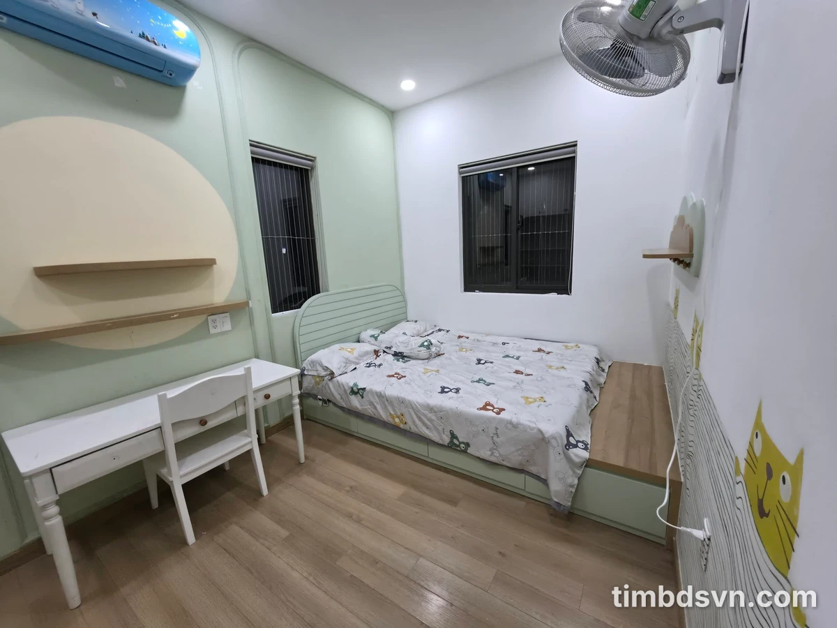 Cho thuê nhà góc 300m² 3PN 3WC gần Global City Thủ Đức 30tr/tháng - Ảnh thu nhỏ 4
