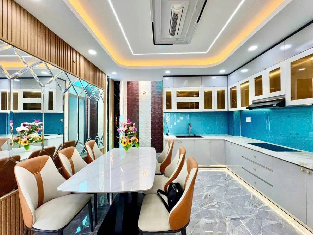 Bán nhà phố mới 1 trệt 1 lửng 3 lầu 56m2 hẻm Lâm Thị Hố, Quận 12 giá 5,99 tỷ - Ảnh thu nhỏ 5