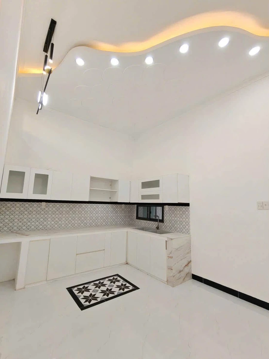 Bán nhà tân cổ điển hẻm Trịnh Phong Đáng, 140m², 1 tỷ 290 triệu - Ảnh thu nhỏ 5