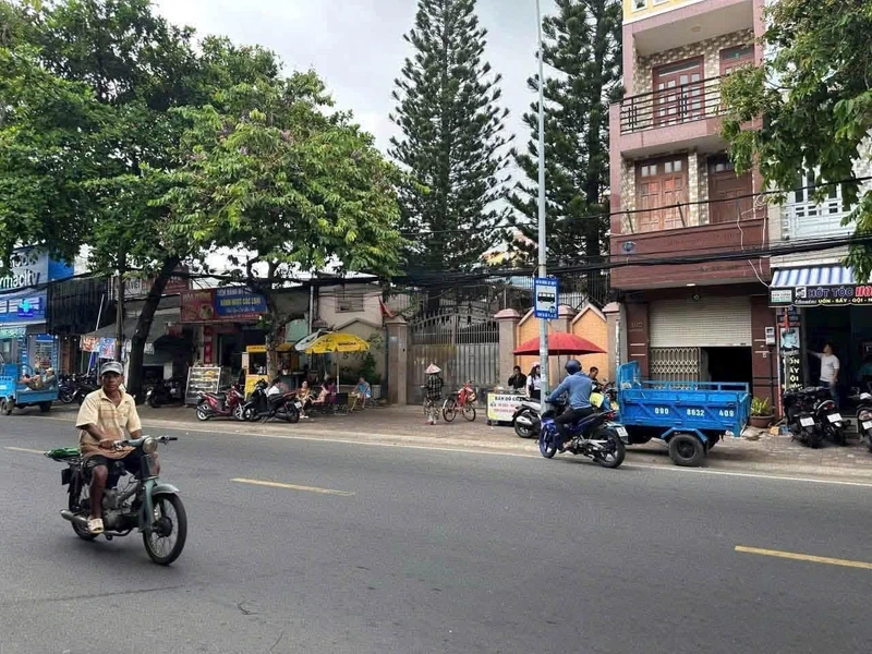Cho thuê mặt tiền Nguyễn An Ninh 70m2, 4 phòng ngủ