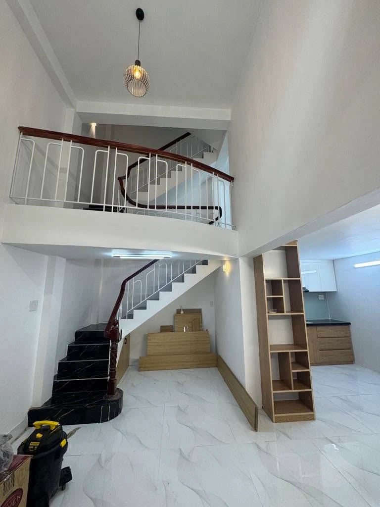 Bán nhà 5 tầng hẻm 4m Hoàng Diệu, 51m2, 5PN - hơn 8 tỷ - Ảnh thu nhỏ 4