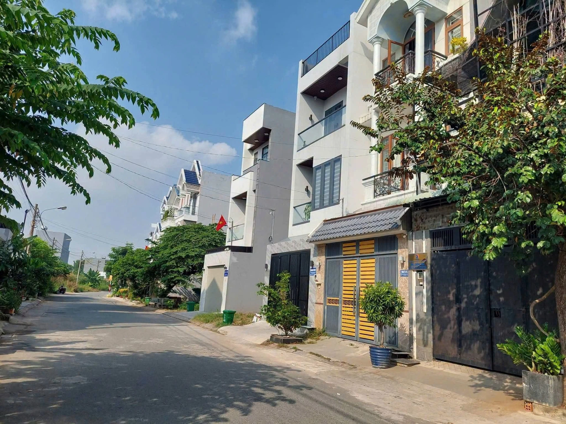 Bán đất góc 98m2 kế Khu Công Nghệ Cao Quận 9 - Ảnh 1