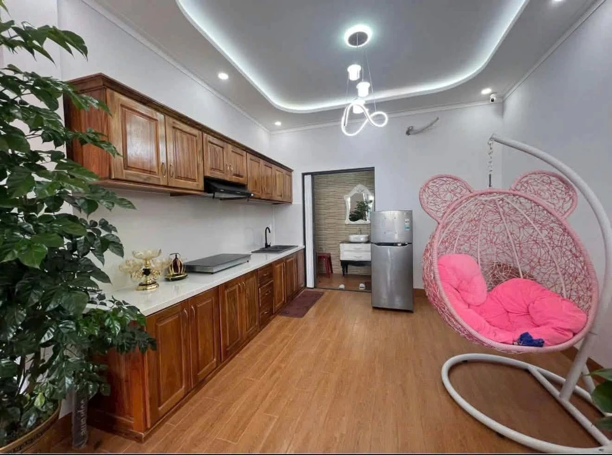 Bán nhà lầu 2 phòng ngủ 96m² Phan Thiết 2 tỷ 750 - Ảnh thu nhỏ 3