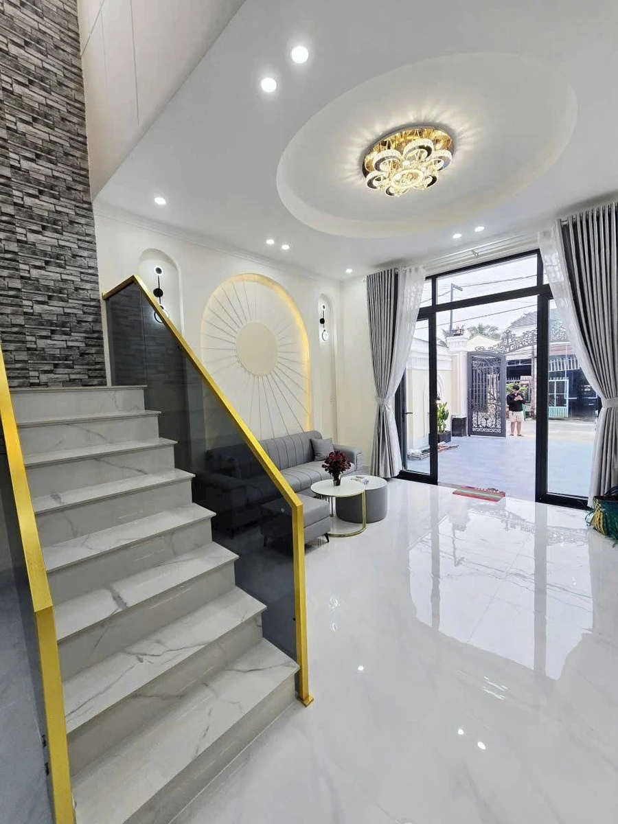 Bán nhà lầu mặt tiền Nguyễn Văn Linh, Tây Ninh, 110m2, 2.59 tỷ - Ảnh thu nhỏ 4