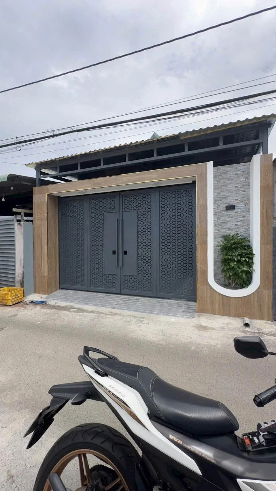Bán nhà thổ cư full nội thất 5,5x22m gần chợ Phước Tỉnh, Long Hải, giá 2,9 tỷ - Ảnh 1
