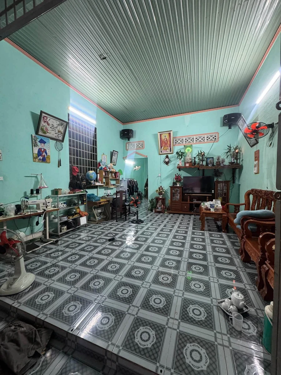 Bán nhà Tân Phú 126m² 2PN giá 2.5 tỷ - Ảnh thu nhỏ 2