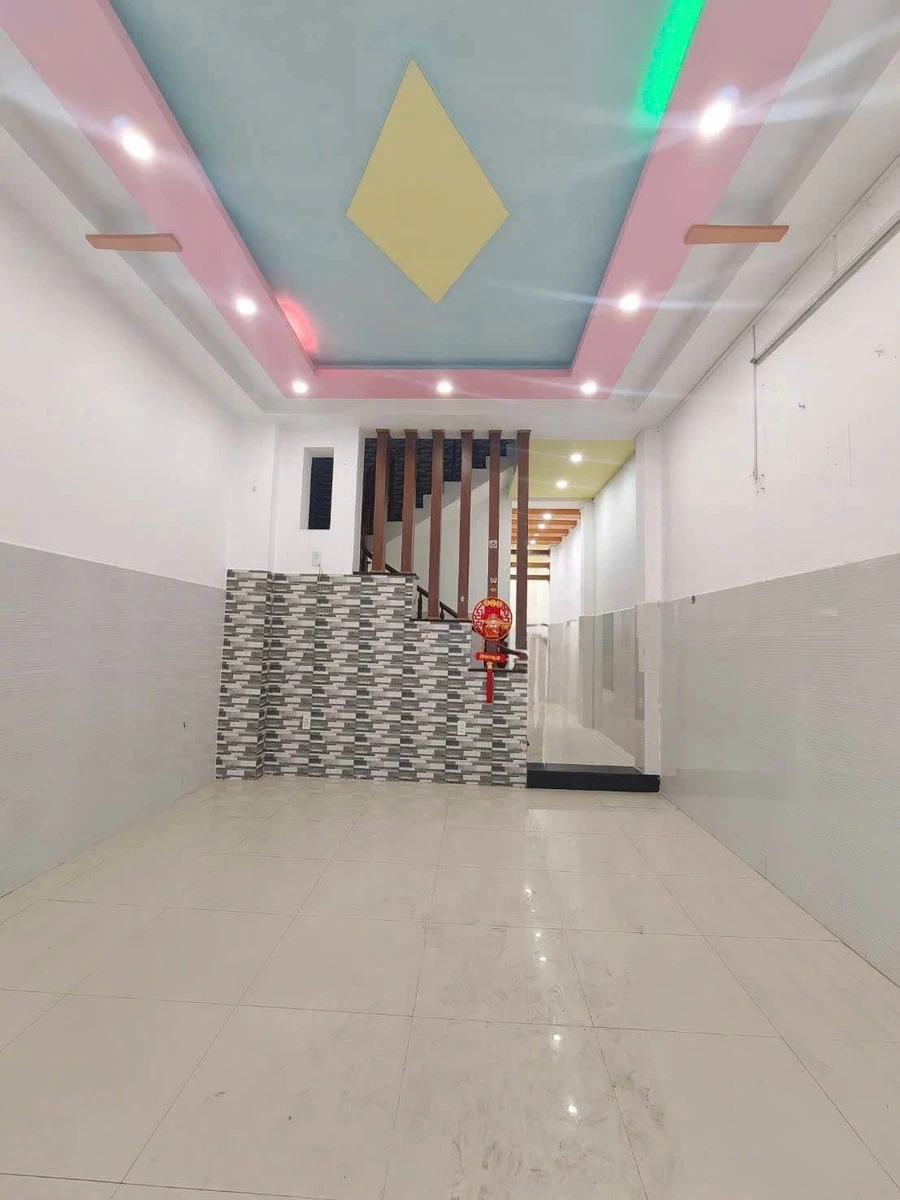 Bán nhà 1 trệt 1 lầu 89m² Long Định Cần Đước 1 tỷ 880 triệu - Ảnh thu nhỏ 4