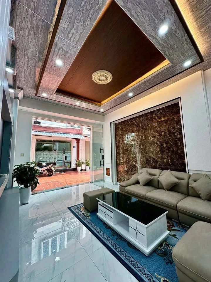Bán nhà 3 tầng 47m2 lô góc ô tô đỗ cửa phố Ngô Gia Tự, Hải An, Hải Phòng giá 3,75 tỷ - Ảnh thu nhỏ 3