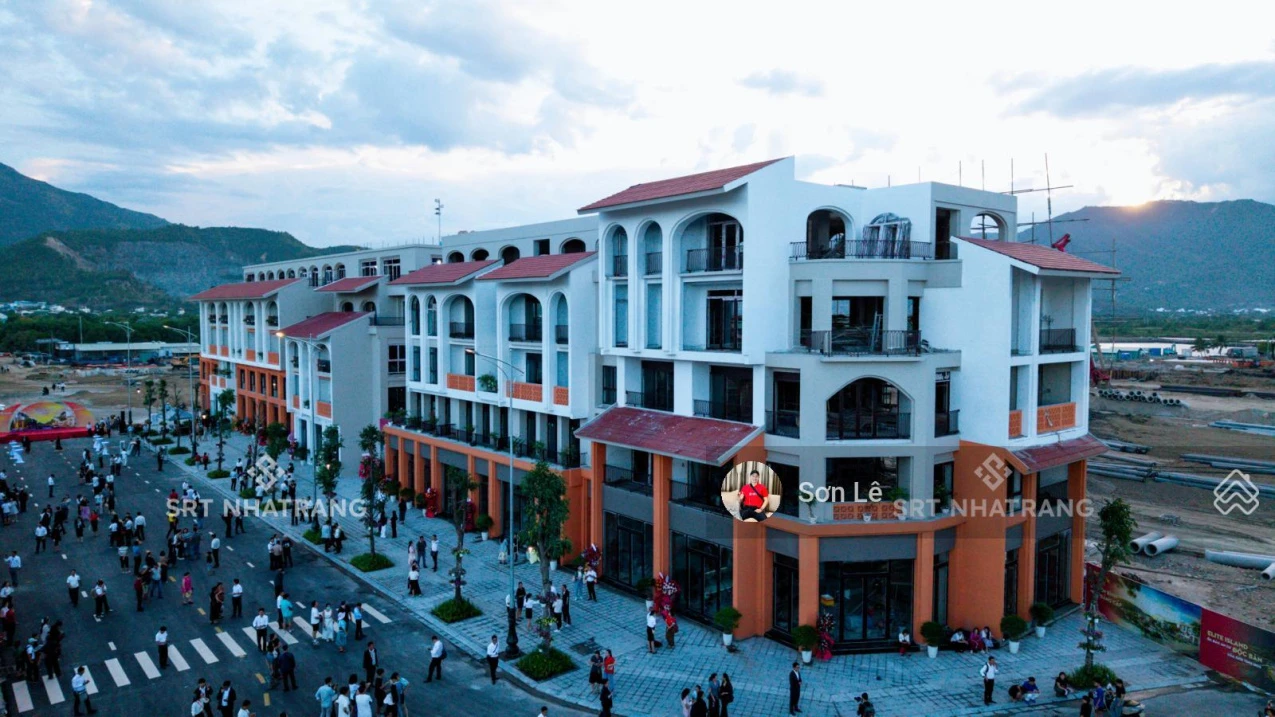 Nhà phố Sun Group Nha Trang Đang Mở Bán, Hỗ trợ Hoàn Thiện 3 Tr/m2 Sàn. Chiết Khấu lên Đến 15.5% - Ảnh 1