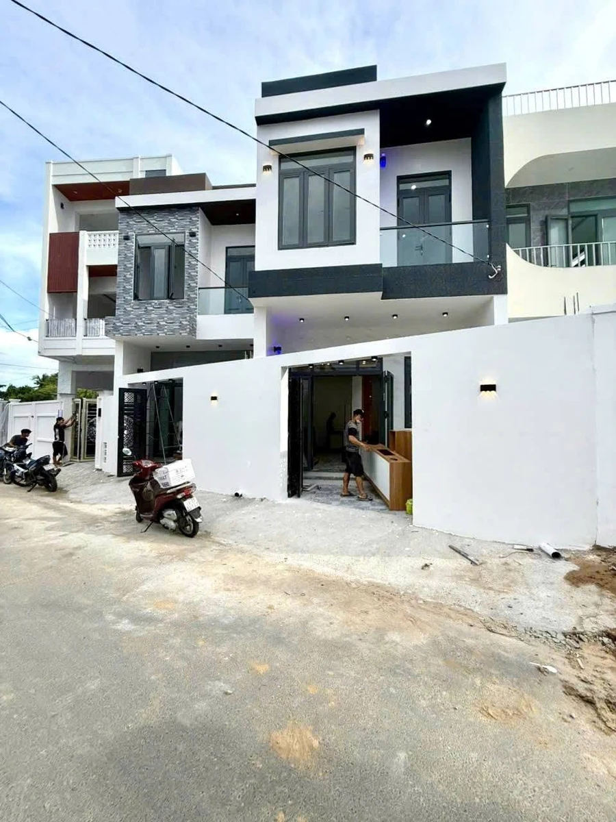 Bán nhà 56,9m2 3PN 2WC đường nhựa 6m thông ô tô tại Diên Toàn, Khánh Hòa - Ảnh 1