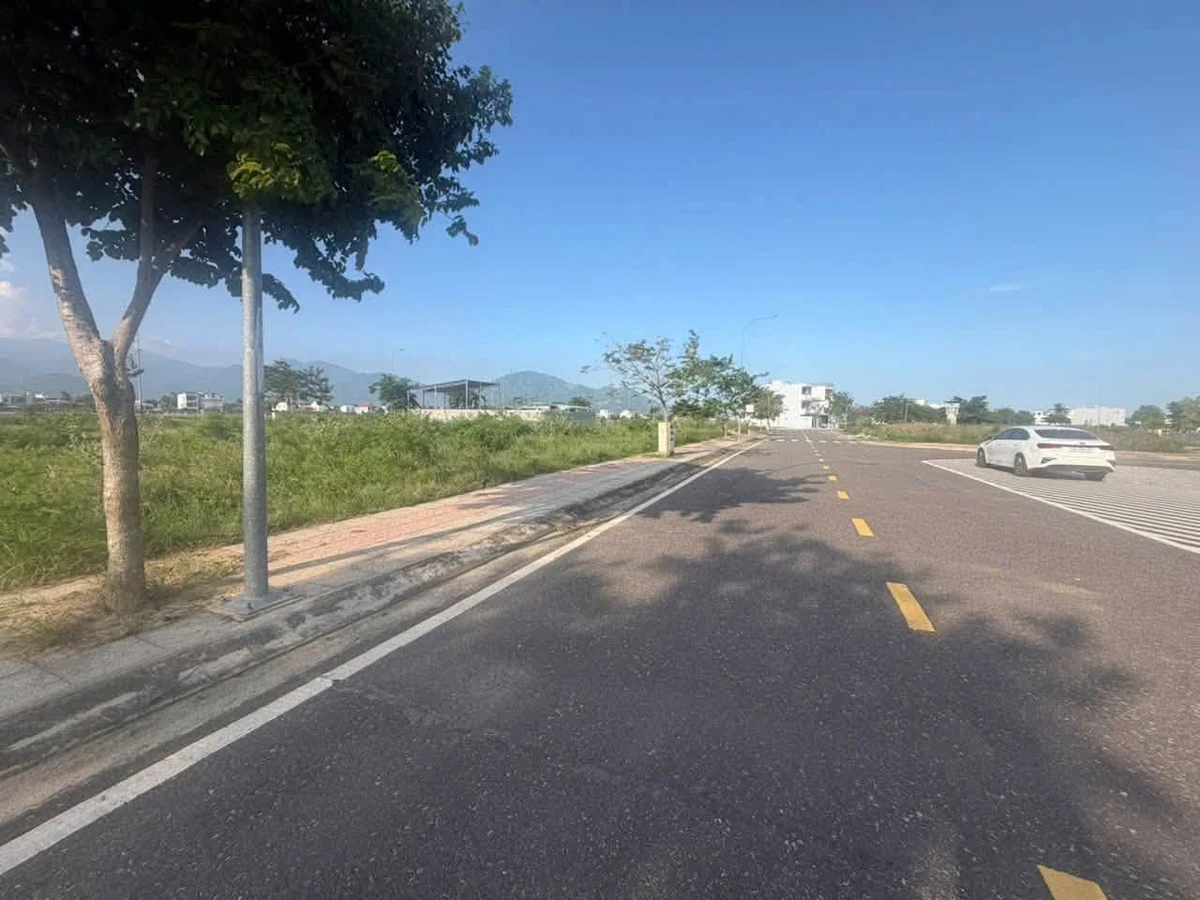 Bán lô đất 308m² mặt tiền 15m KĐT Nam Sông Cái - Ảnh thu nhỏ 3