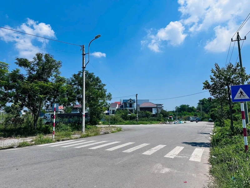 Nhà bán Thủy Xuân 100m² 2 phòng ngủ 1,98 tỷ gần Vành Đai 3