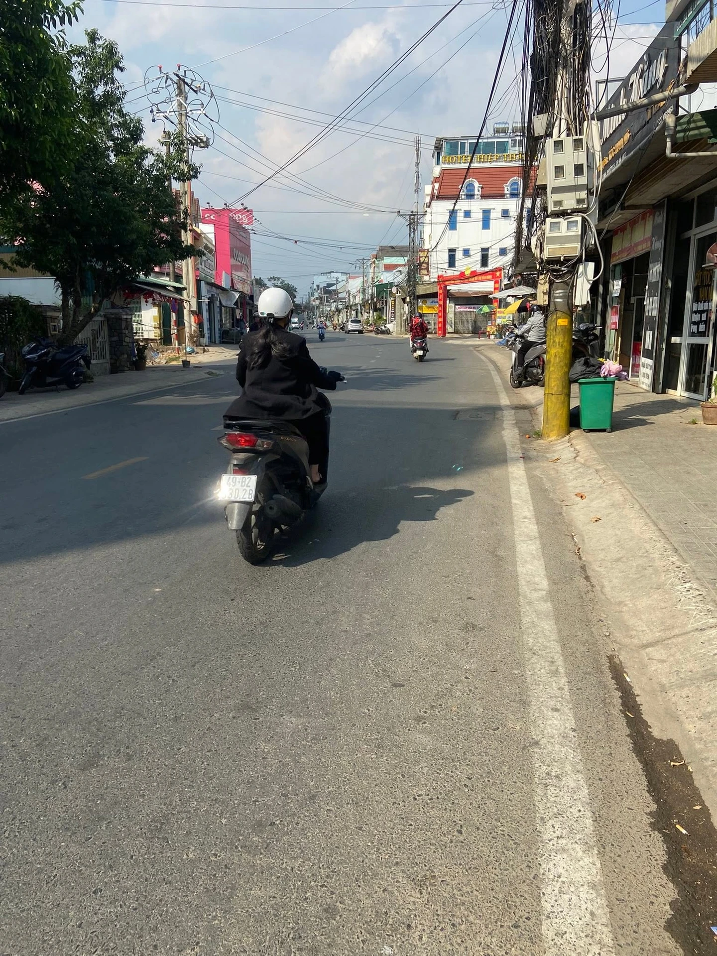 Bán khách sạn mặt tiền Mê Linh, Đà Lạt, 169m2, 25 tỷ - Ảnh 1