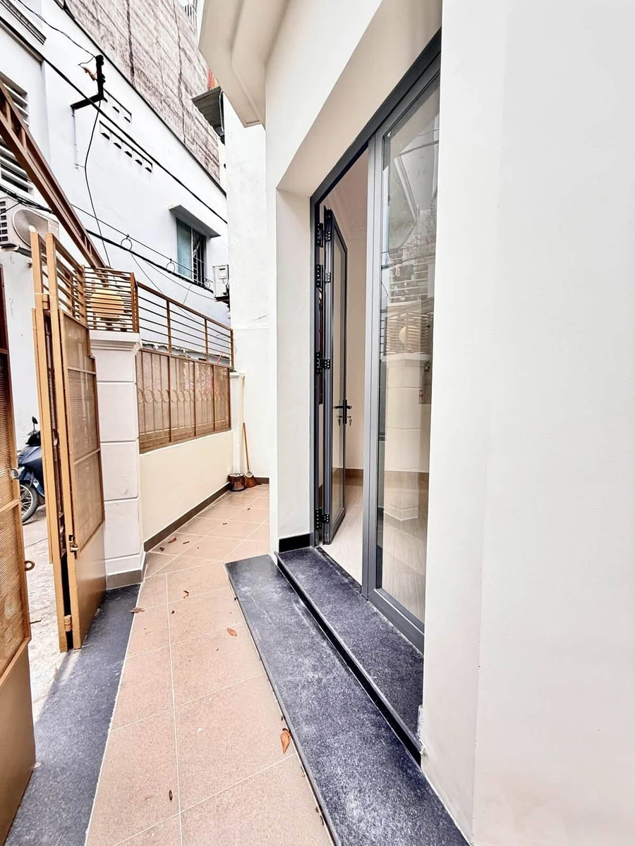 Bán nhà 2 tầng lô góc 2 mặt hẻm hơn 41m² hẻm Phan Đình Phùng, Phú Nhuận giá 6,6 tỷ - Ảnh thu nhỏ 4