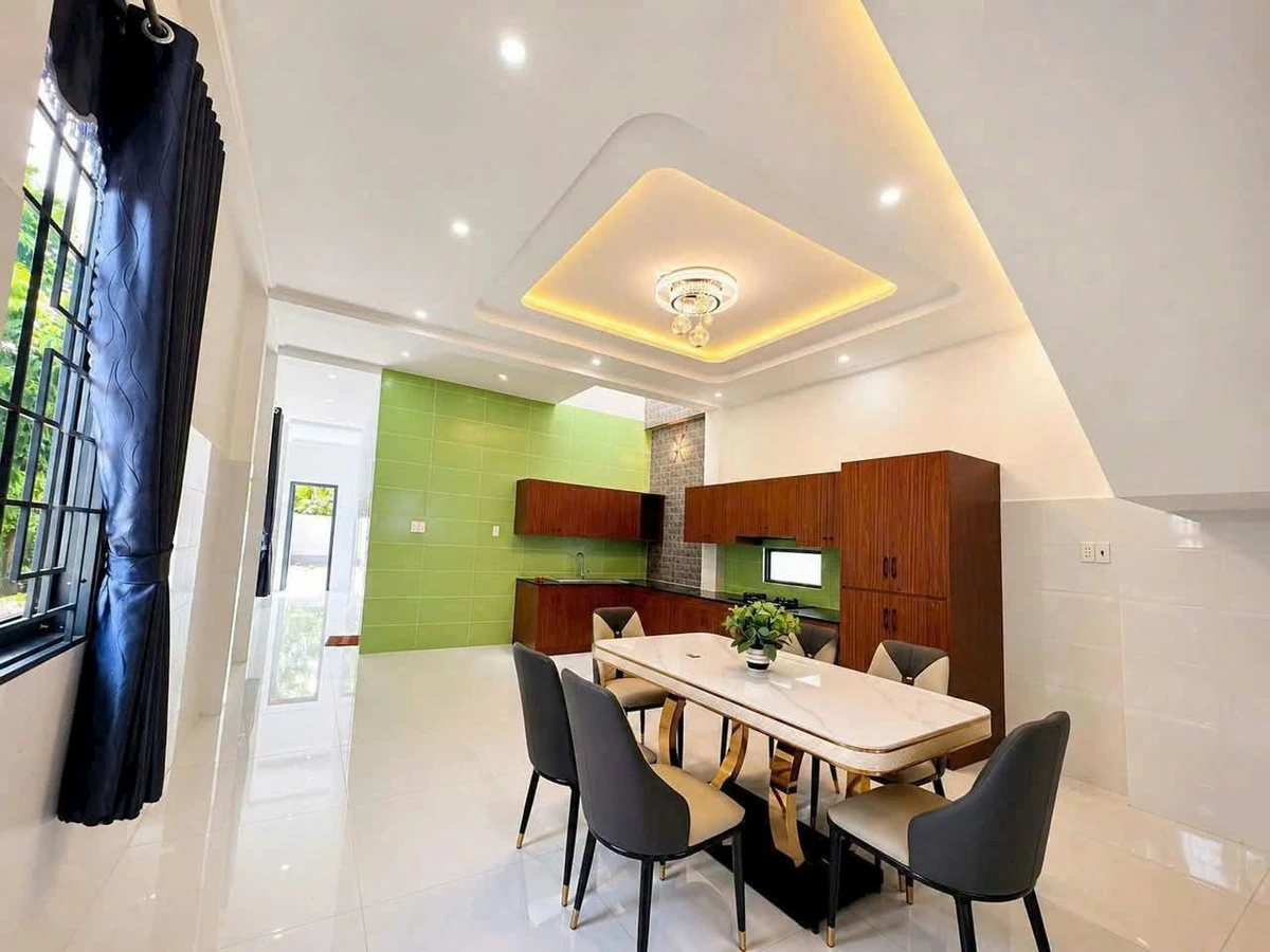 Bán nhà lầu 3PN 3WC 90m² chợ Trường Lưu Tây Ninh - Ảnh thu nhỏ 5
