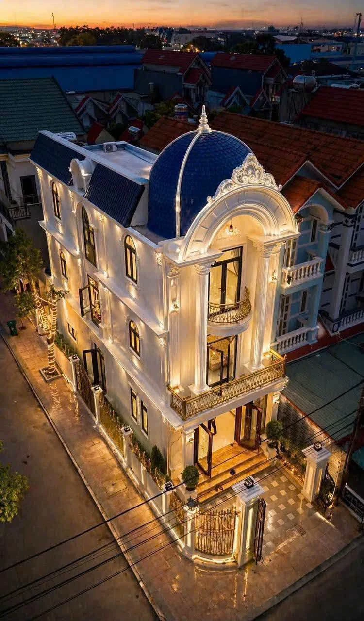 Nhà phố góc 2 mặt tiền 100m2, 5PN ở Thị xã Thuận An - Ảnh 1
