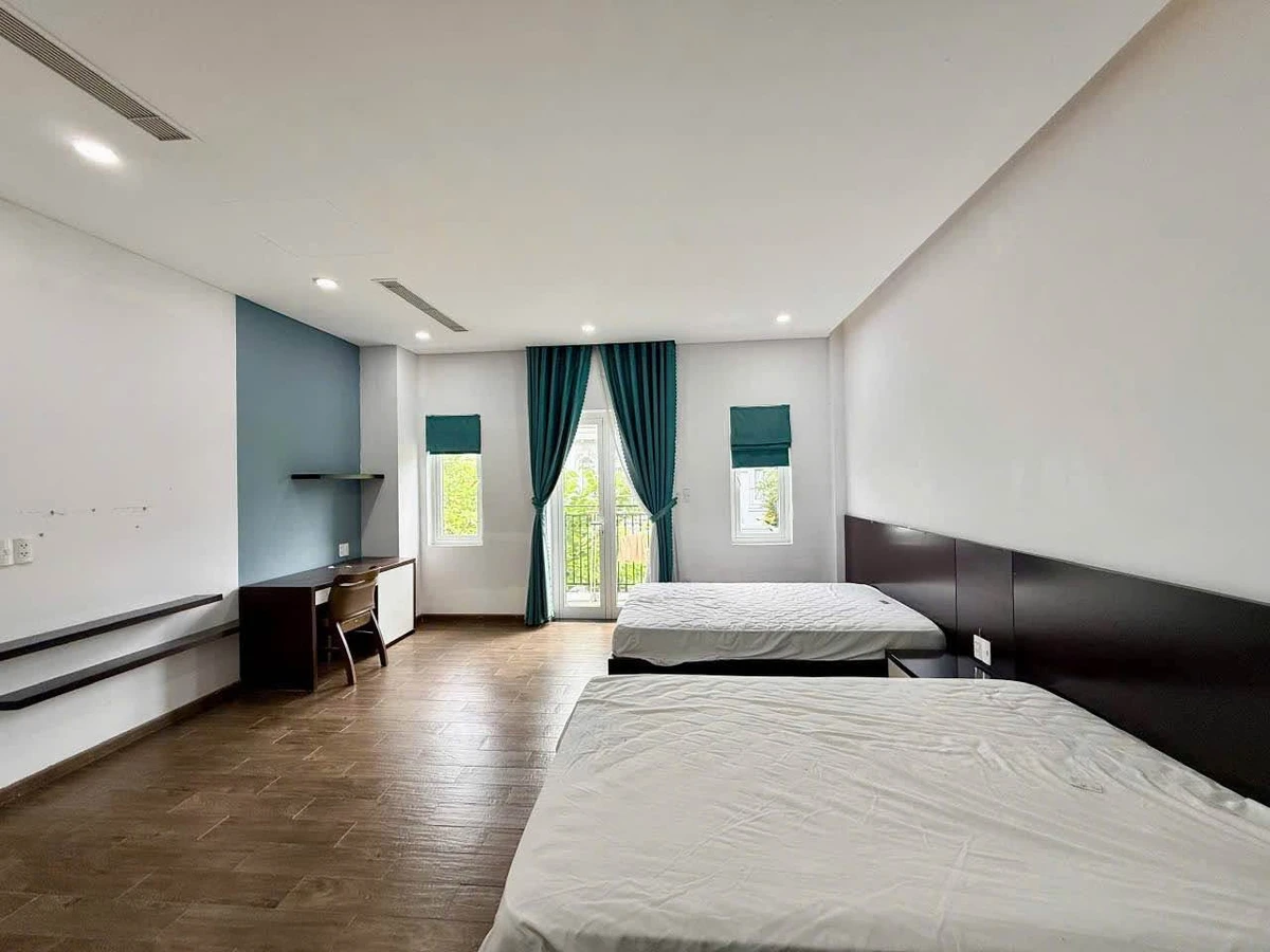 Cho thuê nhà 3 tầng 130m² 27 triệu/tháng Quận 7 - Ảnh thu nhỏ 3