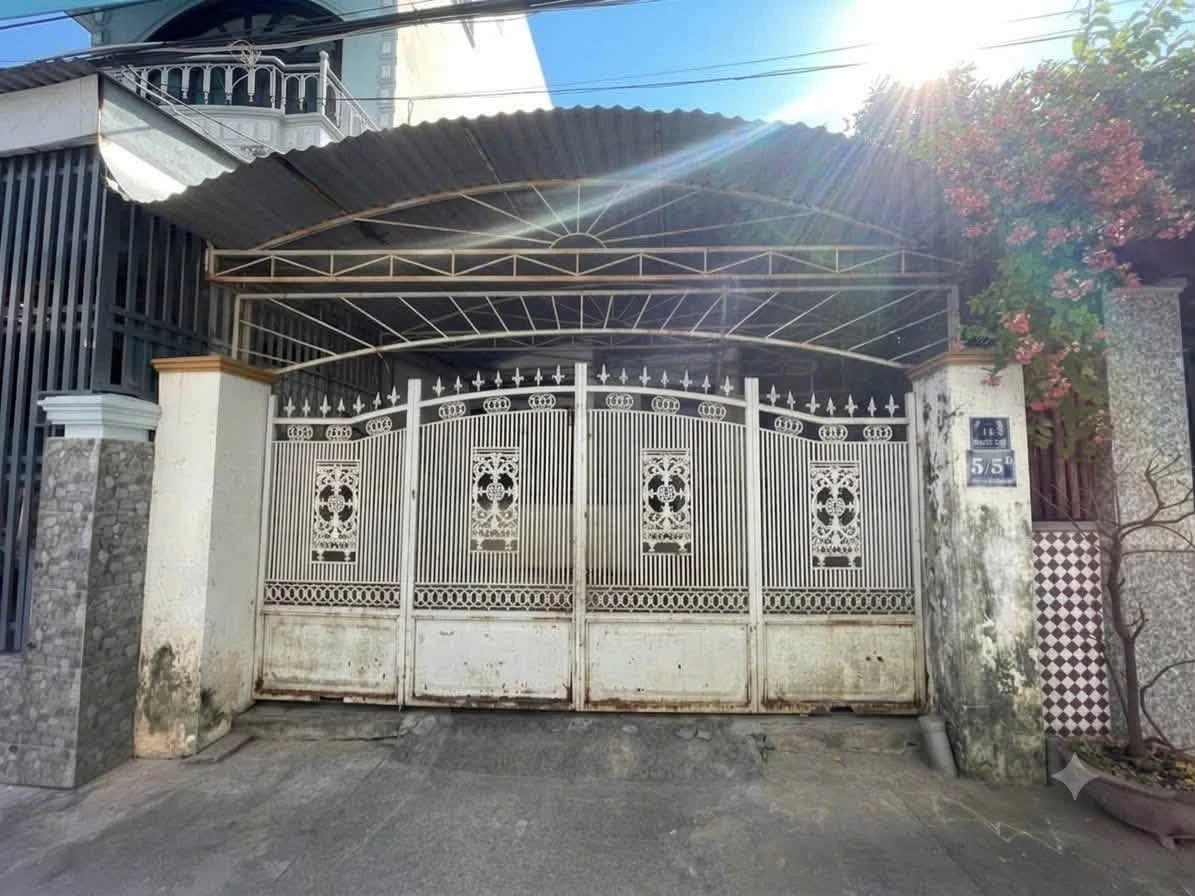Bán nhà cấp 4 có dãy trọ Vĩnh Hải Nha Trang 98m2 - Ảnh 1
