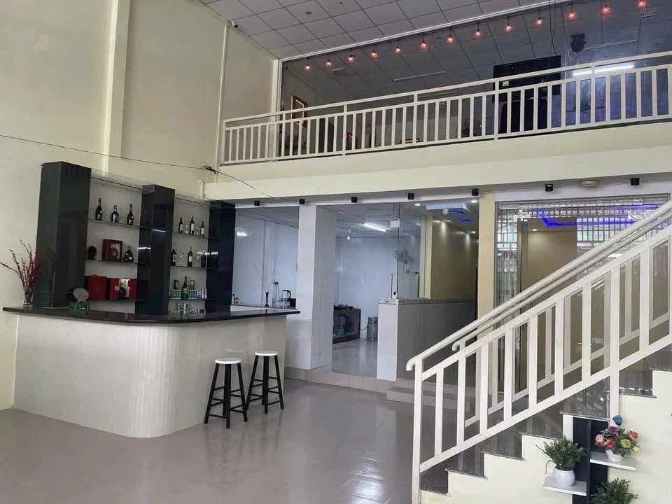 Bán nhà 3 phòng ngủ 270m² Bạc Liêu 5,49 tỷ - Ảnh 1