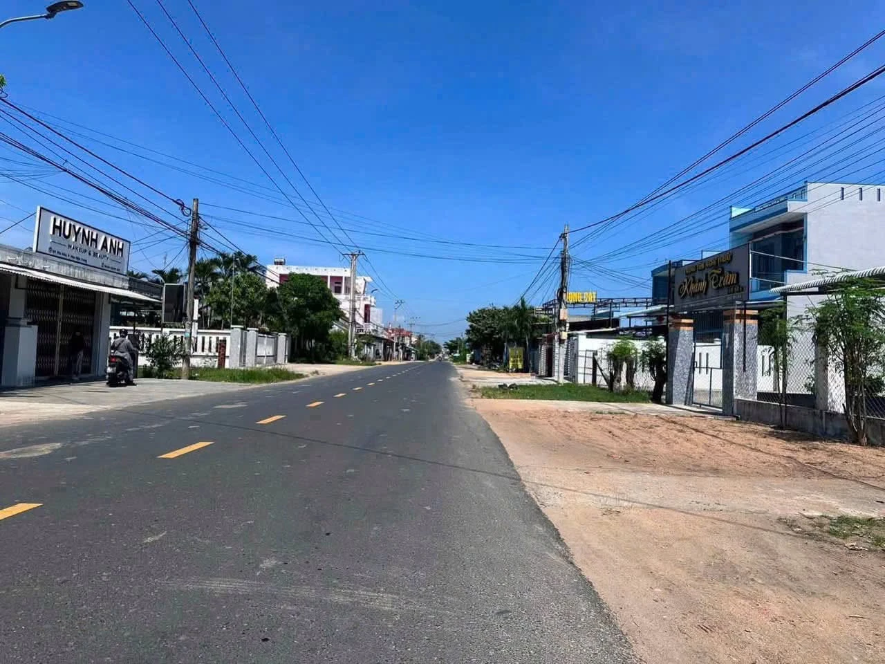 Bán nhà lô góc 9,5x28m mặt tiền QL29 cũ, Phường Hòa Hiệp, Đắk Lắk - Ảnh 1