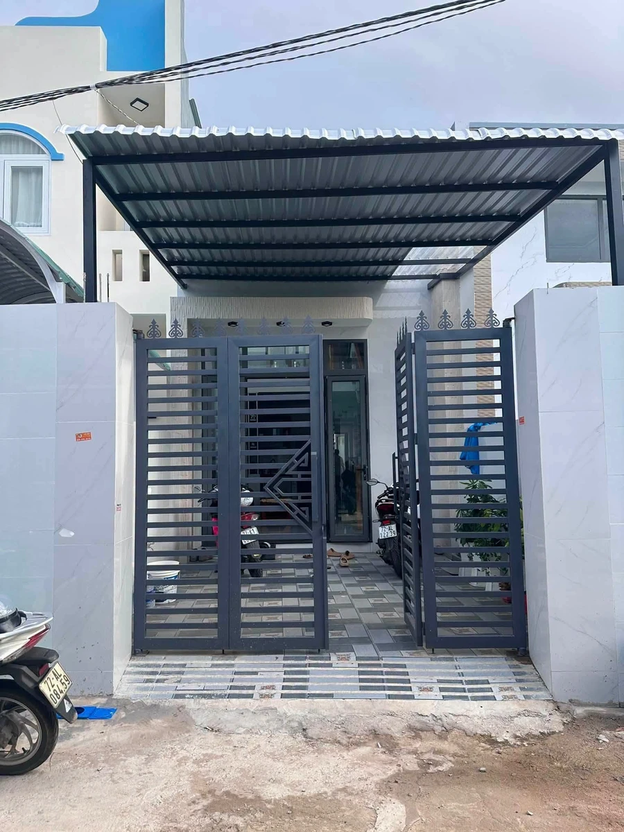 Bán nhà 3 phòng ngủ 68m² Nhà Bè, giá 1 tỷ 350 - Ảnh 1