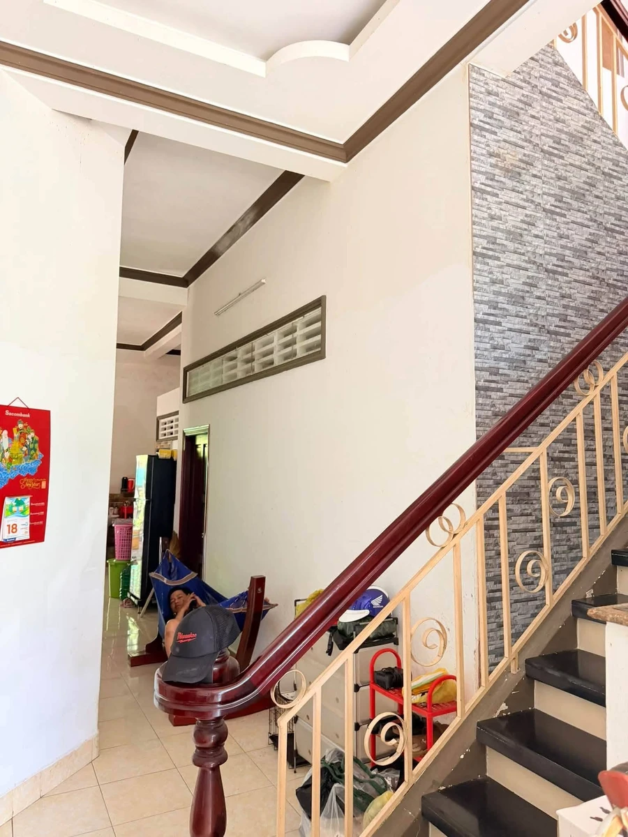 Bán nhà sân vườn 4PN 328m² An Bình Rạch Giá 2.4 tỷ - Ảnh thu nhỏ 4