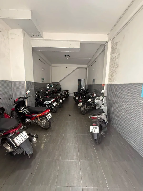 Bán căn hộ 13 phòng 100m2 đường Ô tô thông 7 tỷ