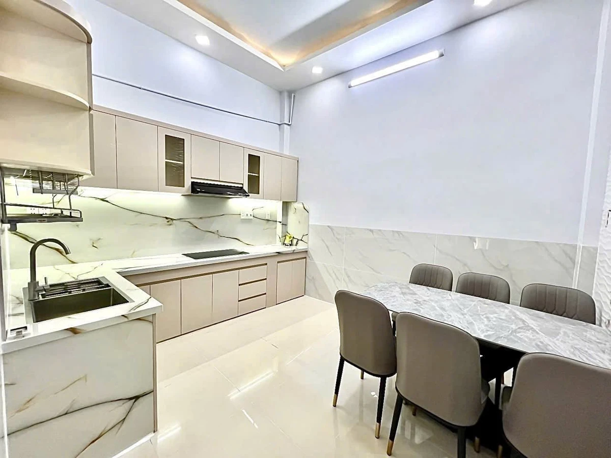 Bán nhà 5 tầng 5PN 51m² hẻm 6m Quận 10 - Ảnh thu nhỏ 2