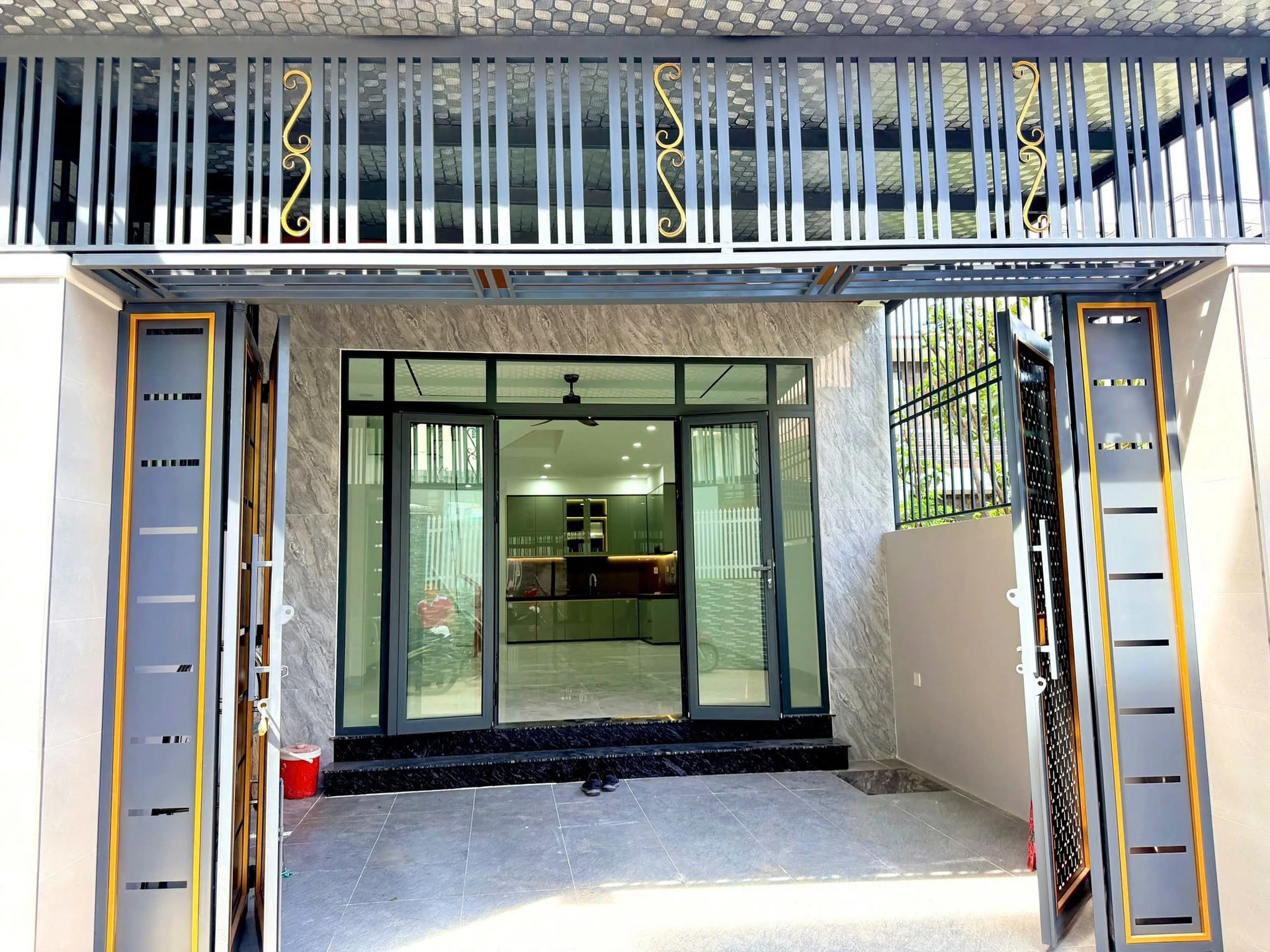 Bán nhà Ba Làng Nha Trang, cách biển 50m, 73,7m2 - Ảnh 1