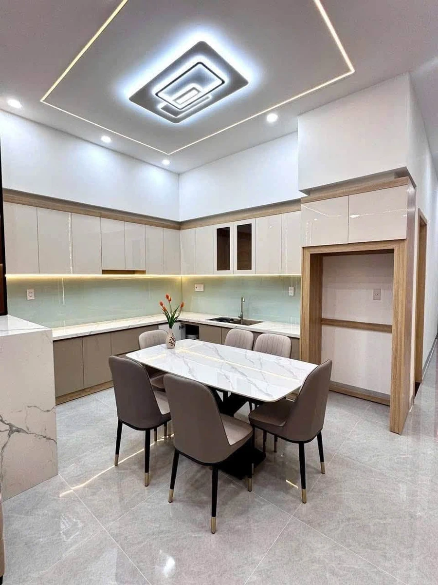 Bán nhà hẻm 385 Lê Hồng Phong, Phú Hòa, 71m², 3PN 2WC, giá 4,29 tỷ - Ảnh thu nhỏ 5