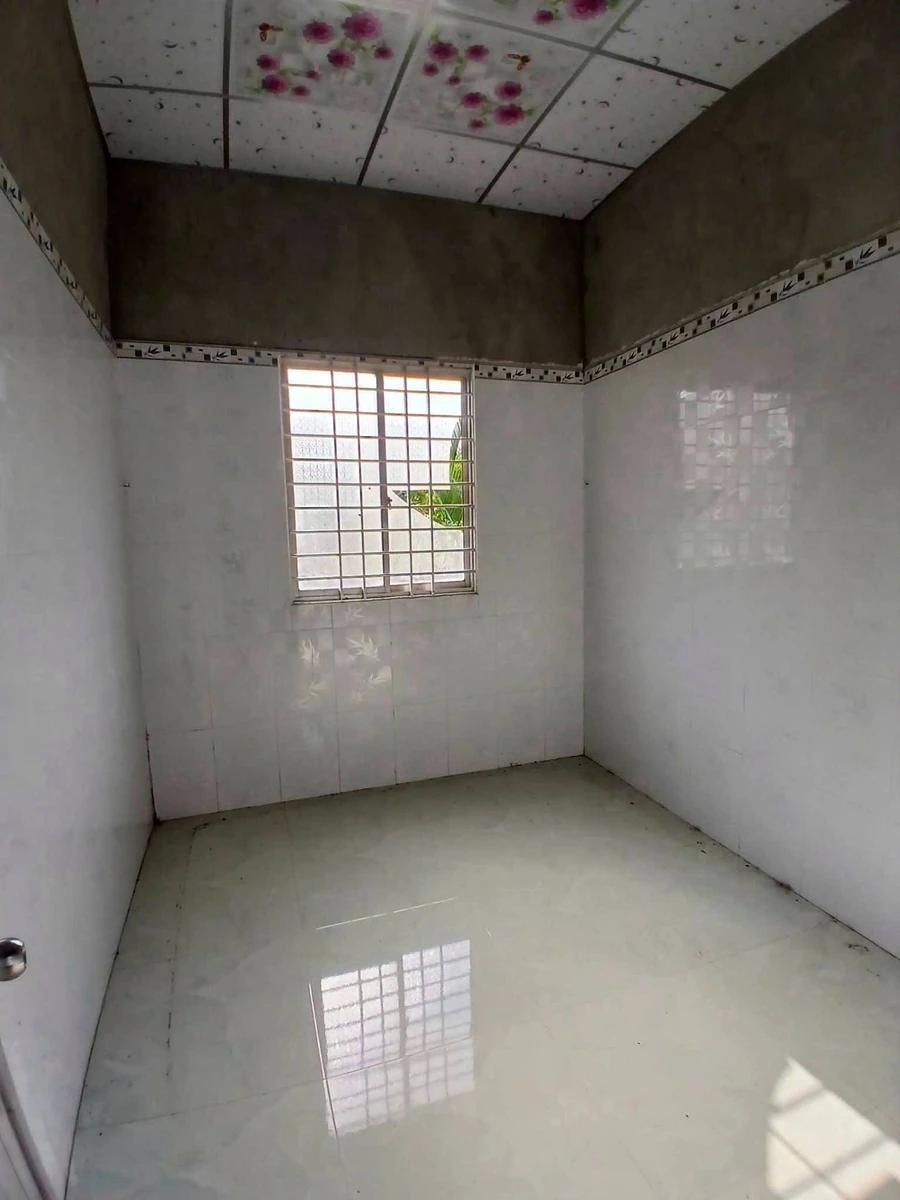 Bán nhà và đất mặt tiền 740 m2 Giồng Trôm, Bến Tre - Ảnh thu nhỏ 5