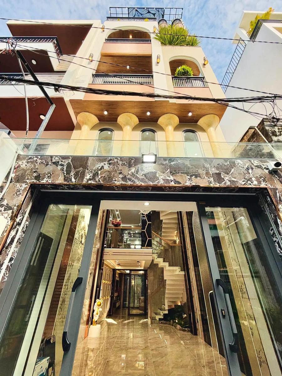 Bán nhà phố 4 lầu có thang máy 64m² Gò Vấp 8.5 tỷ - Ảnh 1