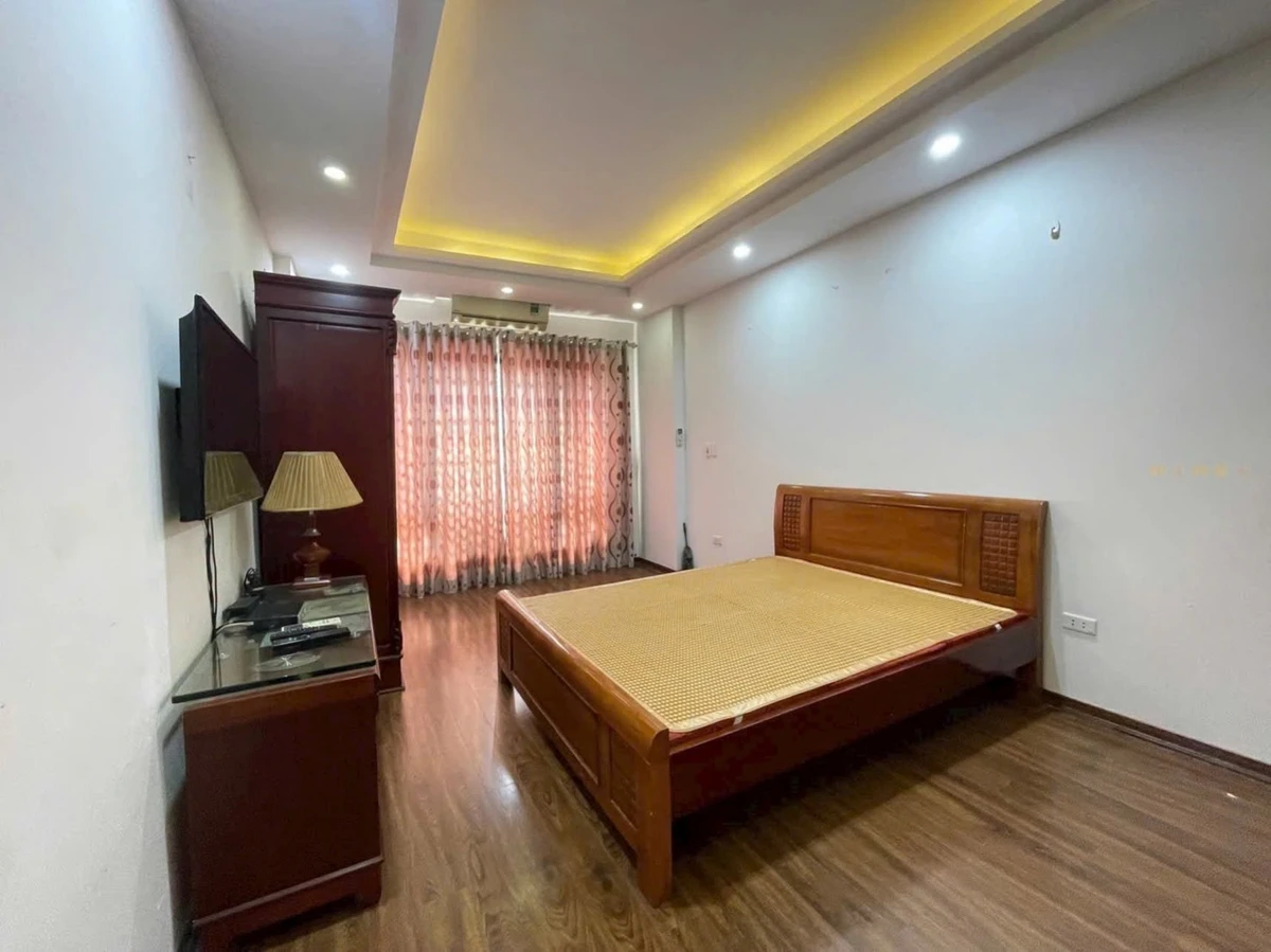Bán nhà 36m² 3 phòng ngủ Long Biên 8 tỷ - Ảnh thu nhỏ 3